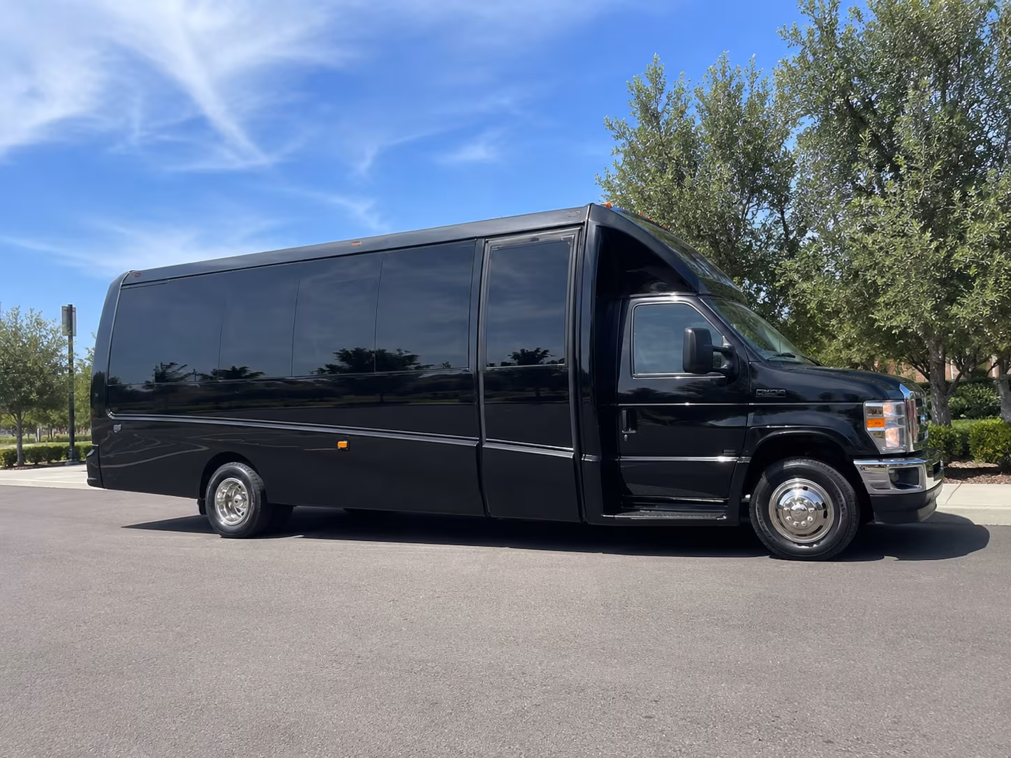 find the perfect transportation for your next corporate event 3