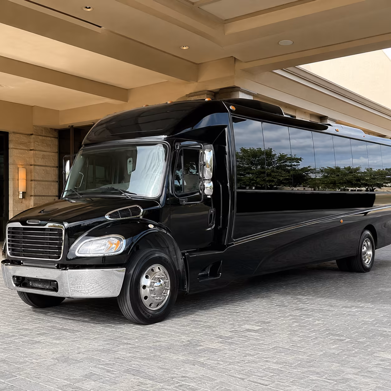 mountain view 18 passenger minibus