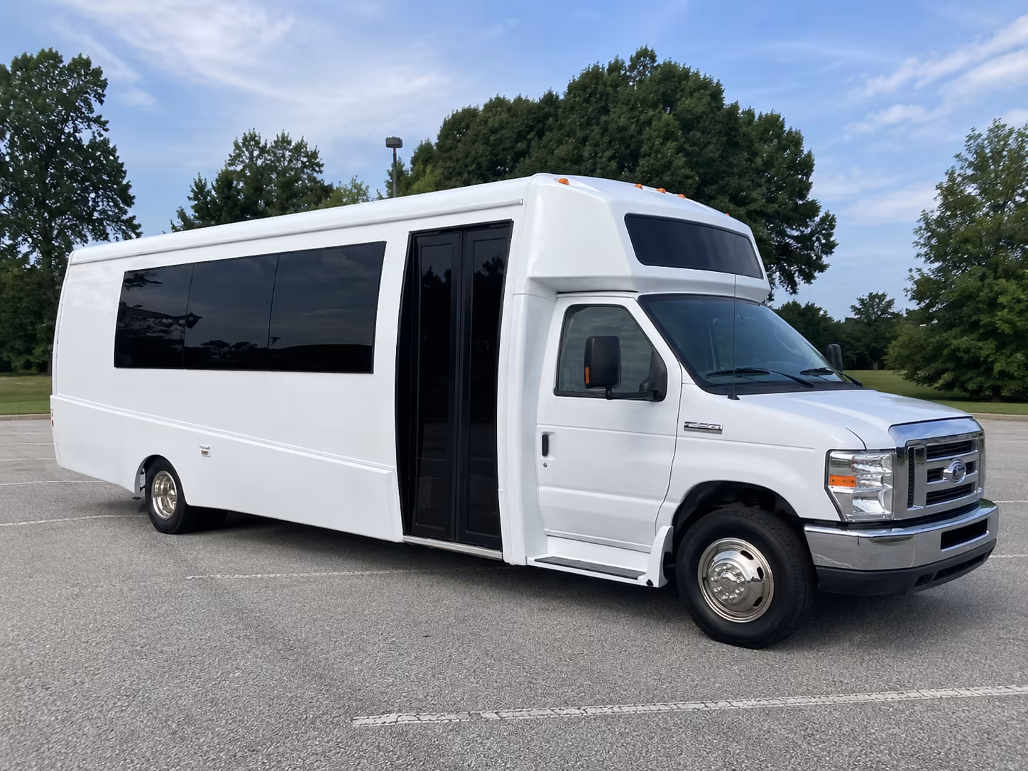 mountain view 18 passenger party bus